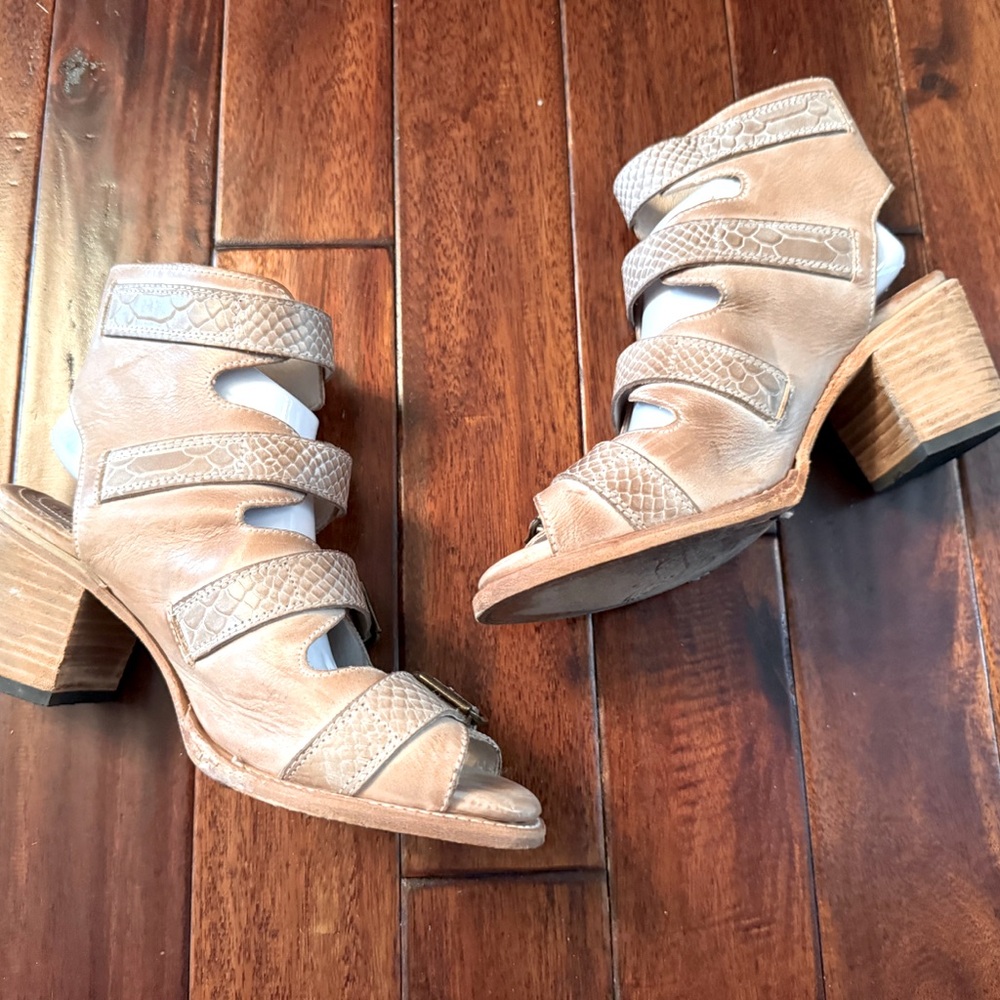 “Like New” Freebird by Steven Quail Sandal Bootie - Picture 8 of 10